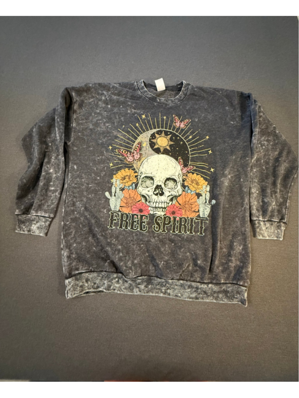 No Boundaries Free Spirit Skull Yin Yang Acid Wash Sweatshirt XXL - Picture 5 of 7